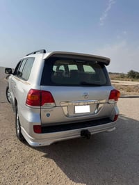 تيوتا لاندكروز 2013 رقم بغداد  تحويل مباشر ب اي وقت    مكفوله كفاله عا...