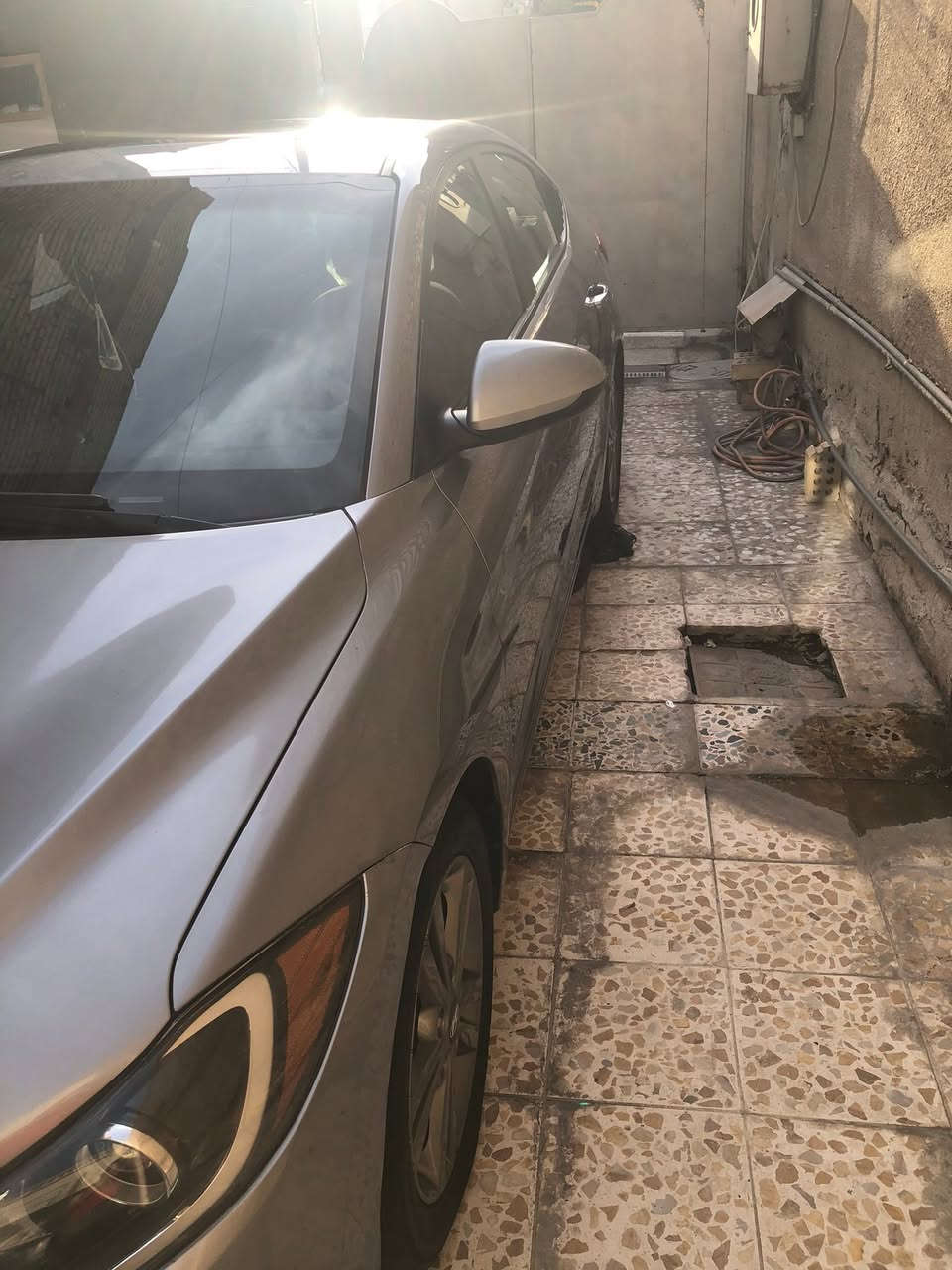 النترا ١٧ فول مواصفات رقم بغداد الجديد بأسمي
حادث خشم البنيد بدون دواخل نهائيا يعني صبغ بنيد فقط مكينة ٢٠٠٠ دوش مامفتوحة لوك كير ايتي المرغوب تبريد ثلج تخم تاير صدر كلها تمام السيارة بدون اي نواقص جاهزة من كلشي 
فتحة سقف سلايد روف 
بصمة تشغيل و بصمة ابواب و بصمة جنطة 
جنطة ذكية تفتح عند الاقتراب 
كشن كهرباء  
هيتر بالكشن 
رادارات امامي و خلفي و جانبي 
ثلاث انظمة قيادة سبورت و ايكو 
شاشة بلادية و كامرا دوارة 
تحكمات ستيرن 
فول السيارة للاخير 
ملاحظة : بيها منظومة زنون عالي ناصي اصلية بيها ضمان 
مكاني بغداد الطوبجي 
السعر ب ١١٤ 
***********
***********
