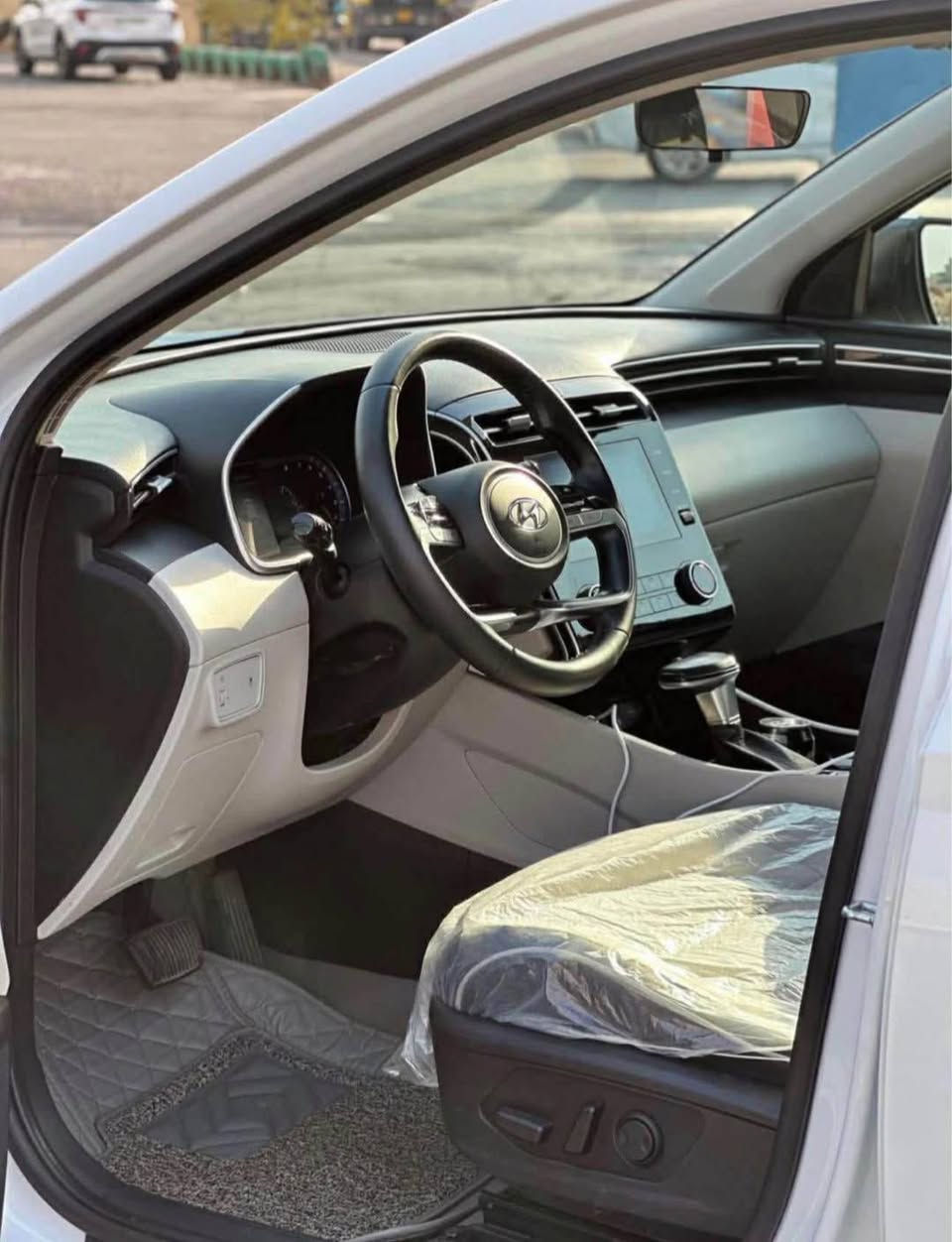 سيارة🚗 توسان موديل 22
السيارة فول ماعدا بنراما
تشغيل عن بعد
حساس امامي خلفي
تحكمات ذكي
مرايات شفط
سيارة كامله للاخير
تفاصيل كلش هواي
محرك دوش المرغوب
@مراوس بتكسي بااقل منه محتاج فلوس@
السعر المطلوب ٢٠٣
البصرة قضاء المدينة


**إذا كنت صاحب هذا الإعلان وتريد حذفه لأي سبب، رجاءا أرسل رسالة إلى الدعم الفني**