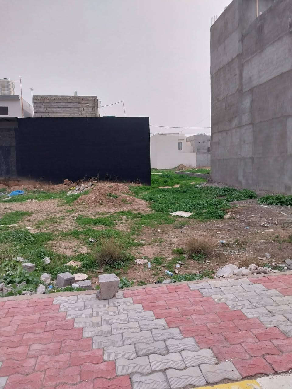 قطعة ارض تجاري للبيع موقع مميز 
طابو صرف 
مساحة ٢٠٠ متر واجهه ١٠ عمق ٢٠ 
في مجمع حجي حازم قرب عياده دكتوره فيان للاسنان
للاستفسار الاتصال على هذا الرقم
***********
