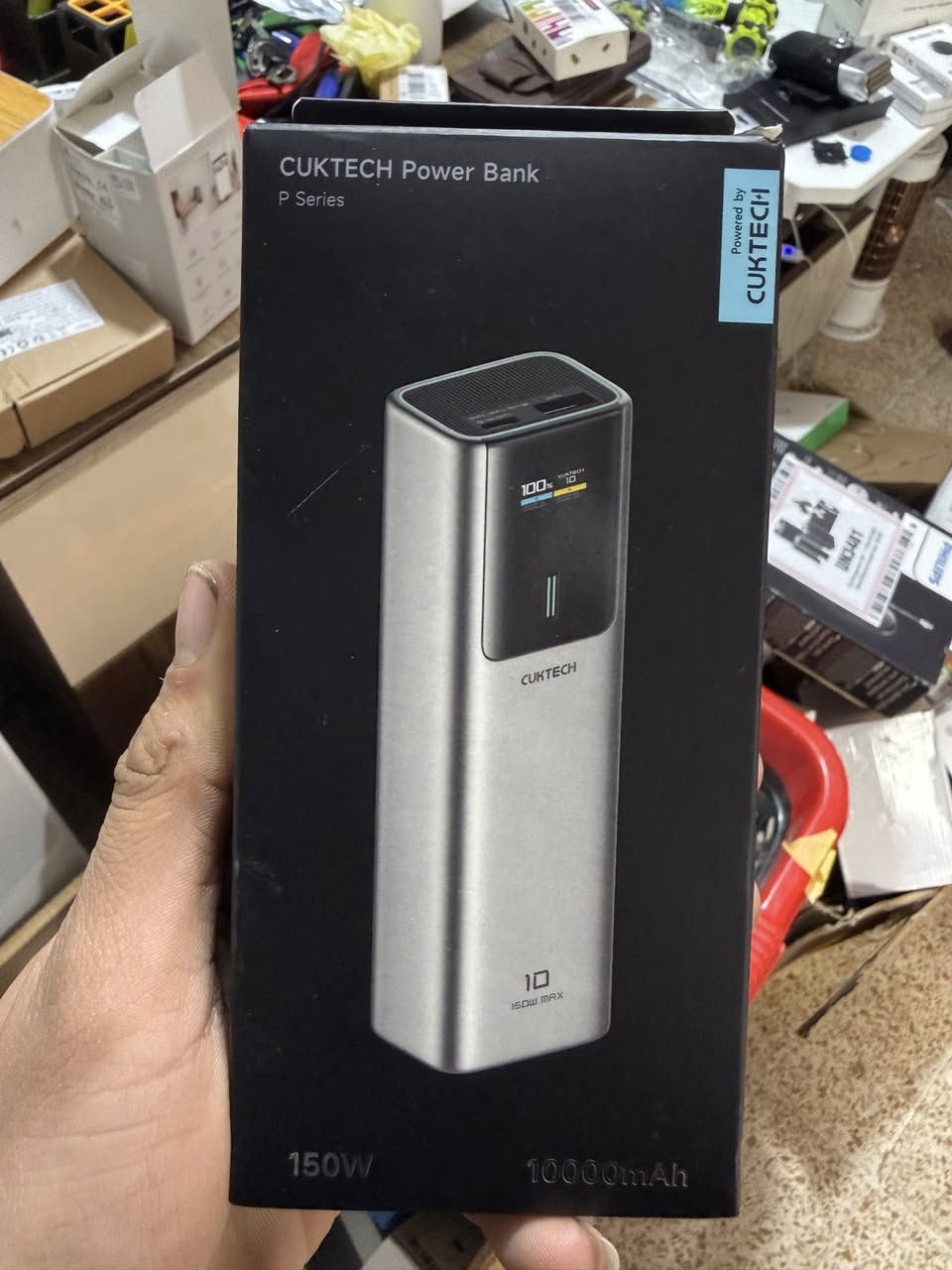 ور بنك ماركة CUKTECH من فئة P Series 10. 
السعة: 10,000 مللي أمبير/ 150_160 واط السعر 50 قفل


**إذا كنت صاحب هذا الإعلان وتريد حذفه لأي سبب، رجاءا أرسل رسالة إلى الدعم الفني**