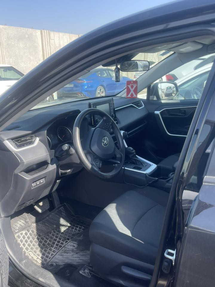 بسم الله الرحمن الرحيم

� للبيع راف فور 2022
📍 الموقع: بغداد – الجادرية

▪️ وارد أمريكي
▪️ الضرر: بوب فقط (مضروبة بأمريكا بوب)
(صور الضرر منشوره اخر صور)
▪️ المحرك: 2500 سي سي
▪️ الممشى: 64 ألف ميل
▪️ الحالة: نظيفة جداً – استعمال مريح
▪️ السيارة لكطة وسعرها مناسب وما بيها شي
▪️ الفحص: أي فحص يطلبه المشتري

💰 السعر: 21,000$ قفل

📞 للاستفسار  السريع الاتصال أفضل من التعليق :
***********
***********

📩 أو تواصل خاص 

رجاءا البيع جدي –
