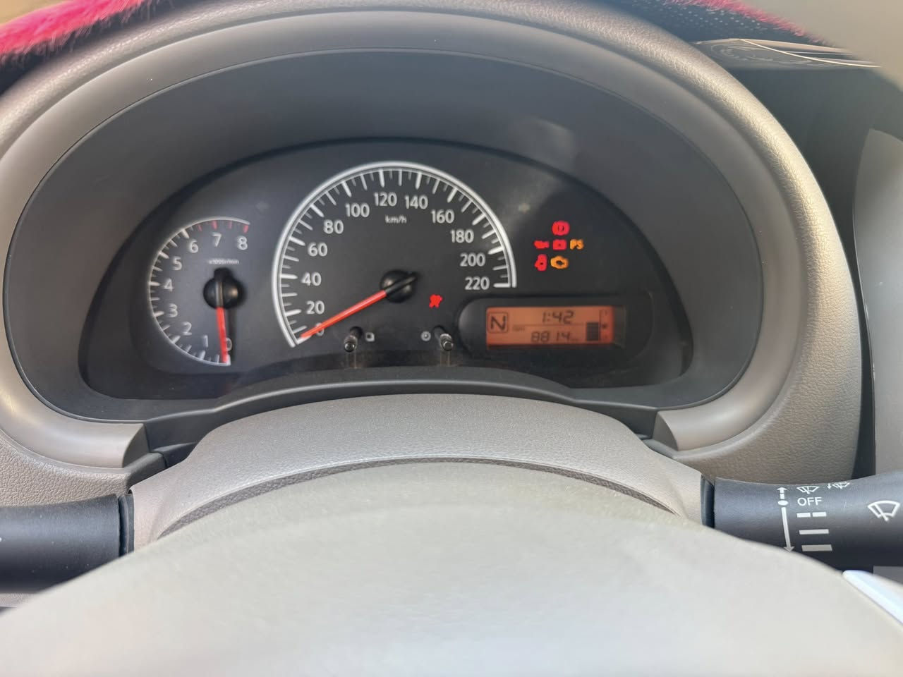 نيسان سني هندي بليته زركه  زيرو سياره ماشيه8000 موديل 24 سياره ع وضعيه شركه تايرات شركه سبيرهه غراضهه كتلوكات كلهه ع وضعهه شباك جديد رقم بغداد باسمي 
***********
