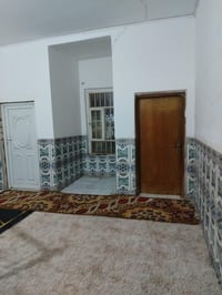 بيــــت للبيــــــع في حي الزهراء مساحته ( ١١٤ ) متر مربع  يتكون من  ١...