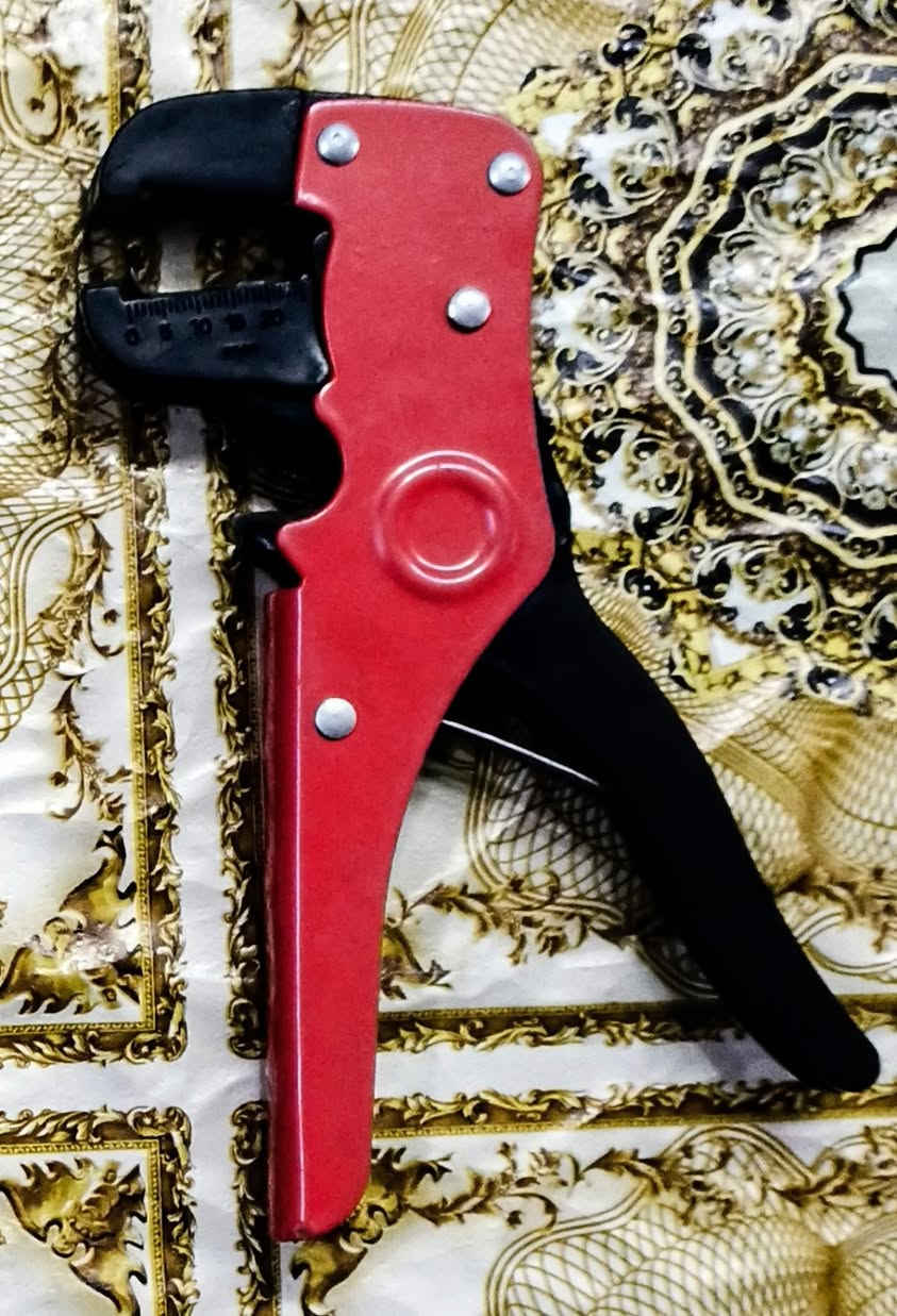 السلام عليكم 
الاسعار بالصور


**إذا كنت صاحب هذا الإعلان وتريد حذفه لأي سبب، رجاءا أرسل رسالة إلى الدعم الفني**