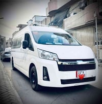 من رخصه صاحب الكروب  هايس موديل 26 كير عادي فول مواصفات للبيع السياره ...