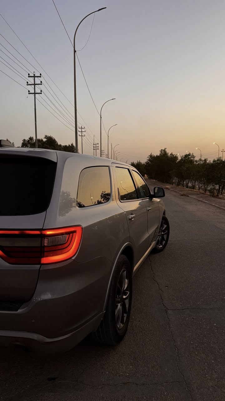 دورنكو 2014
V6
كير ماوس +شفتات تحكم استيرن 
كشن كهربائي 
وارد أمريكي 

+964 770 497 2261الرقم
السعر : 175$ بيها مجال بسيط
