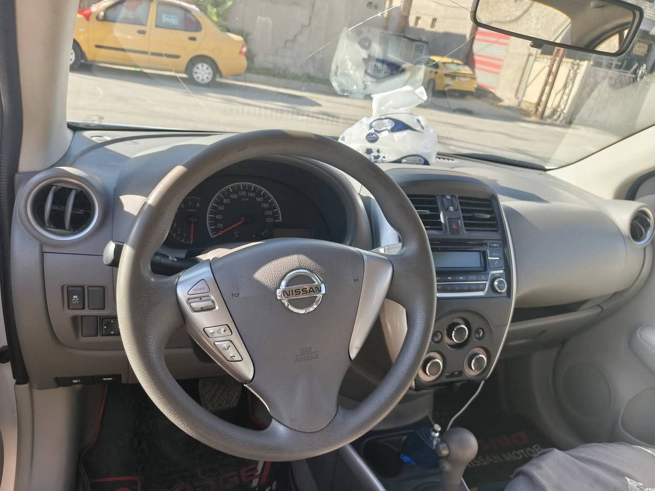 نيسان سني ٢٤ هندي بليته زركه ماشيه ٦٠ مكفوله السعر ١٢٠ العنوان بغداد زعفرانيه
***********
