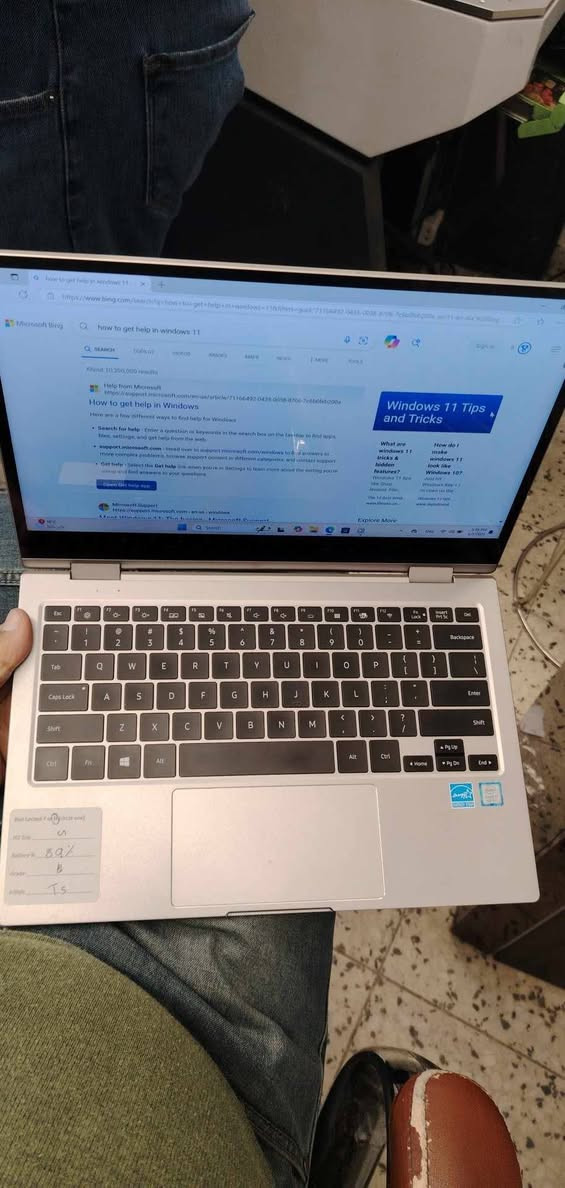 شاركة سامسونك
معالج كور اي 7 الجيل الجيل 8 
الهارد SSD M2 256
الرام 16 GB 
الشاشة 13 
تعمل باللمس سريع جدا 
دوار 360 درجه 
بصمة جانبية 
منافذ تايب سي عدد 3 
شحن تايب سي 67 واط 
مدة شحن يدوم 2 س 
منفذ رام 
صوت جيد محيطي 
البصرة سفوان 
السعر 550 
تكدر تستخدمه لابتوب وايباد


**إذا كنت صاحب هذا الإعلان وتريد حذفه لأي سبب، رجاءا أرسل رسالة إلى الدعم الفني**