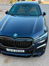 السعر 36.000$  3 شدات و60 ورقة  740i 2022  وارد امريكي  جاملغ يسار وبن...