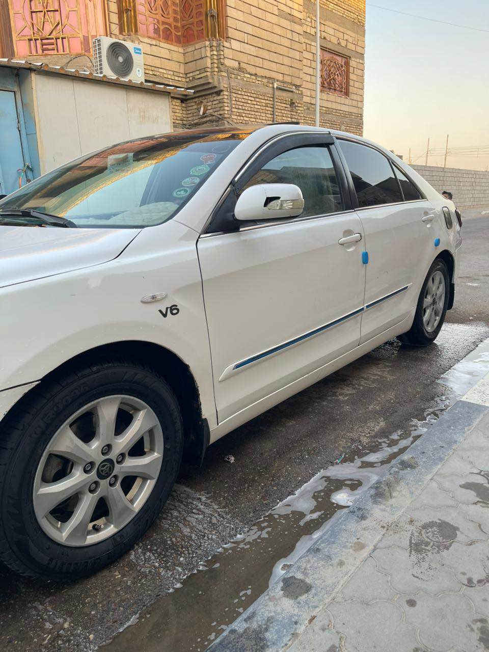 السلام عليكم كامري 2009 خليجي GLX لون ابيض فول مواصفات رقم بغداد مشروع وطني بأسمي تحويل ثاني يوم مكينه وكير وحداديه جاهزه منضومه تبريد كلها جديده ثلج غرفتها جديده تخبل السياره كفاله ضربه وصبغ وتبديل فقط طختين كلش بسيطات وما مبينات ابد سياره جديده وع أيدي فول مواصفات فتحه كشنات كهرباء شاشه اندرويد برده خلفيه تبريد قطعتين السعر 105 وبيها مجال قليل وهذا رقمي *********** مكاني بصره البصرة, العراق
