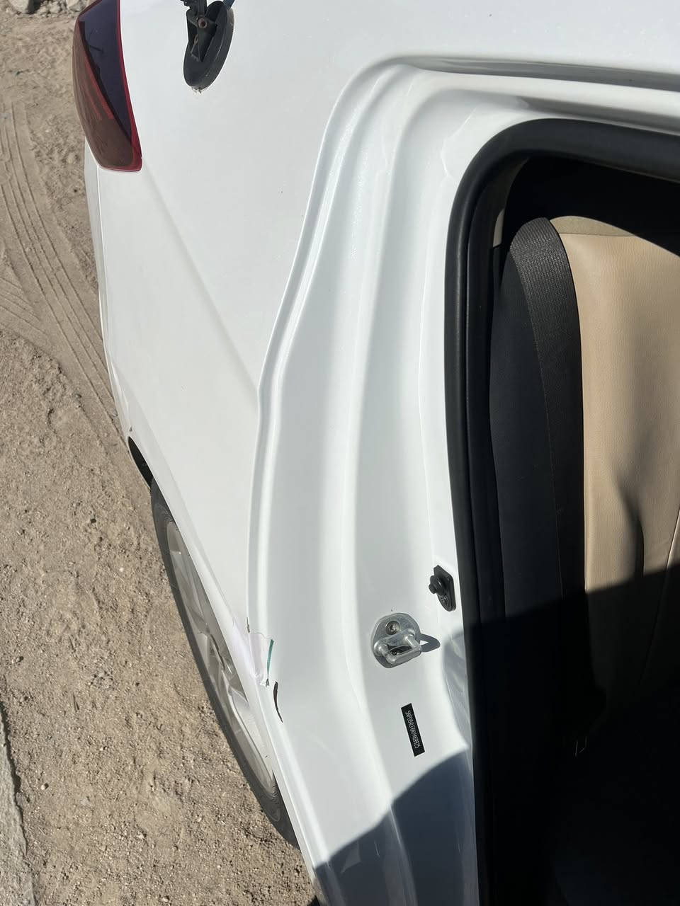 السلام عليكم النتره19 وارد امريكي حادثه 10/100معوقين بشهر الثالث. تصير حره   حداديه تبريد تخم تاير. كله جدد مكينه الفين دوش  المكان البصره السعر 145 رقم ***********
