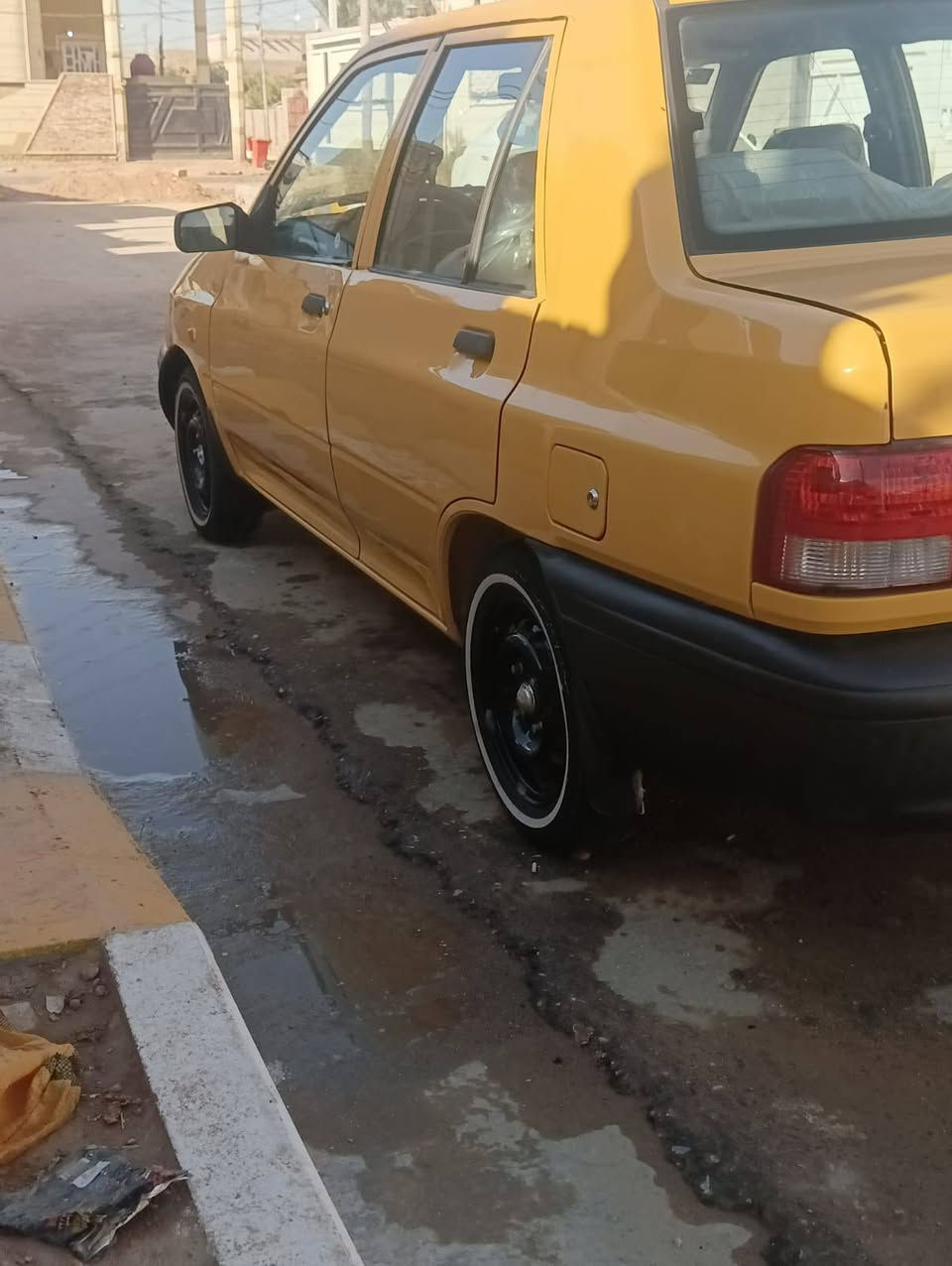 سايبا 2015 كفاله بيها خياسات ملكطات / هيئه + غرامات مصفره 
كير ومكينه كفاله 
شواصي منكدات قليل ومسويهن  حته كشنات بلادي /تخم تايم  + حداديه /مالكها بلحمزه مداور ثاني يوم  
سعر 38 وبيها مجال
*********** / اتصال / واتساب
