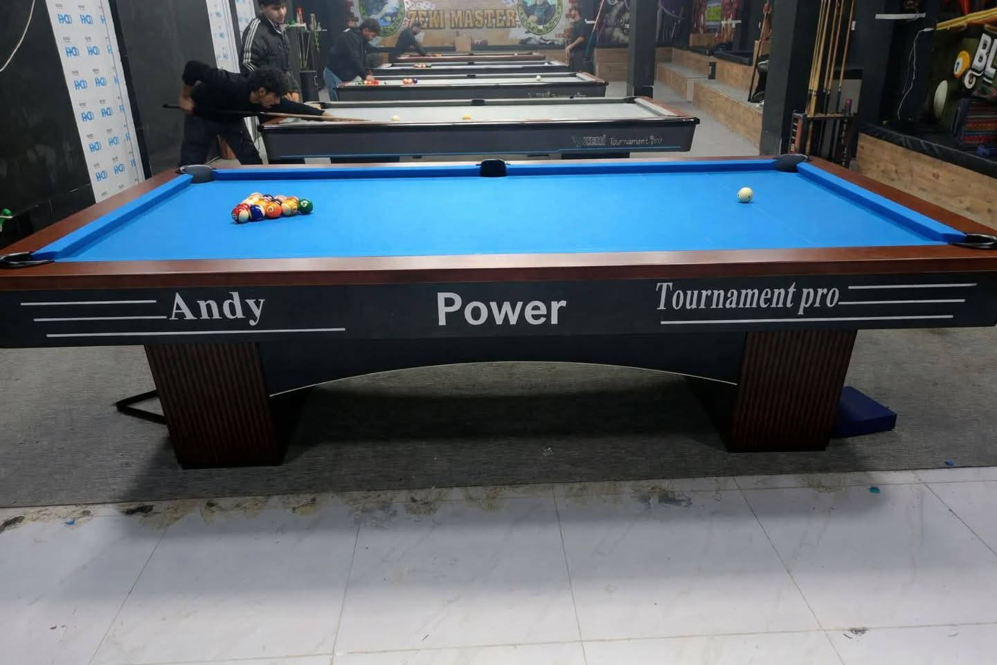 السلام عليكم  🖤🎱🎱
♡
ميوزه جديد ومستخدم 🎱🖤
♡
ويوجد لدينا توصيل لكافه انواع البلياردو 🎱
♡
لدينا طوبات وكيوبات 🎱🏓🏏
الستفسار  *********** وبي واتساب 📞📲
