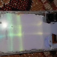 عندي هذا المبايل A25 ذاكره 256 بس ضهره مفلش بس  ومبدل شاشه وكاله اصليه...