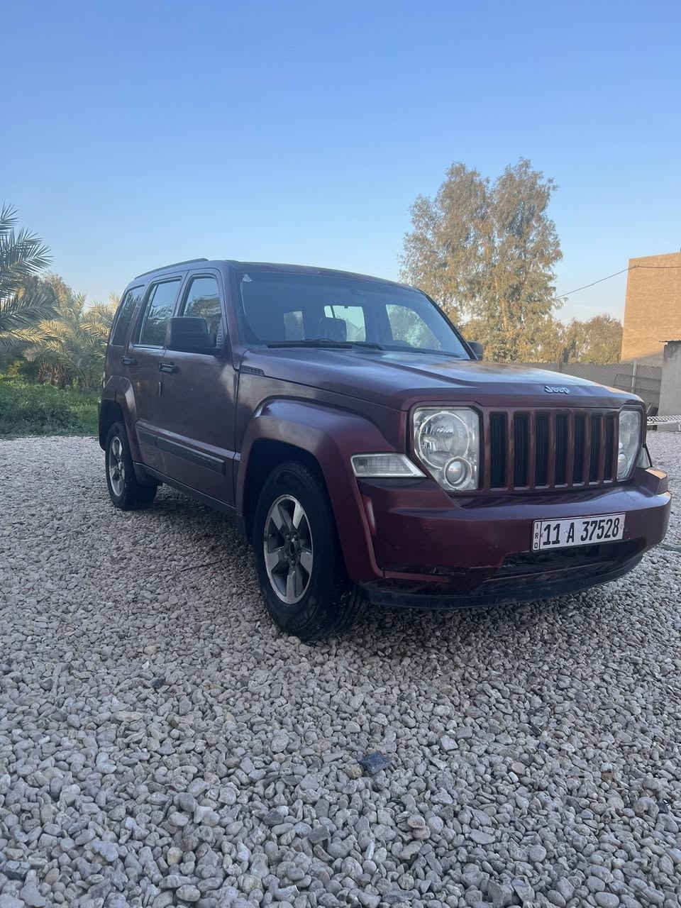 جيب لبرتي ٢٠٠٩
مكينه جديده قبل ١٠ أيام مبدلها 
كير نضيف 
حداديه نضيفه 
تخم تاير جديد 
سياره بلاديه وبدون حادث 
باسمي وسنويه جديده 
سعرها ٧٧
مكاني بابل 
***********
