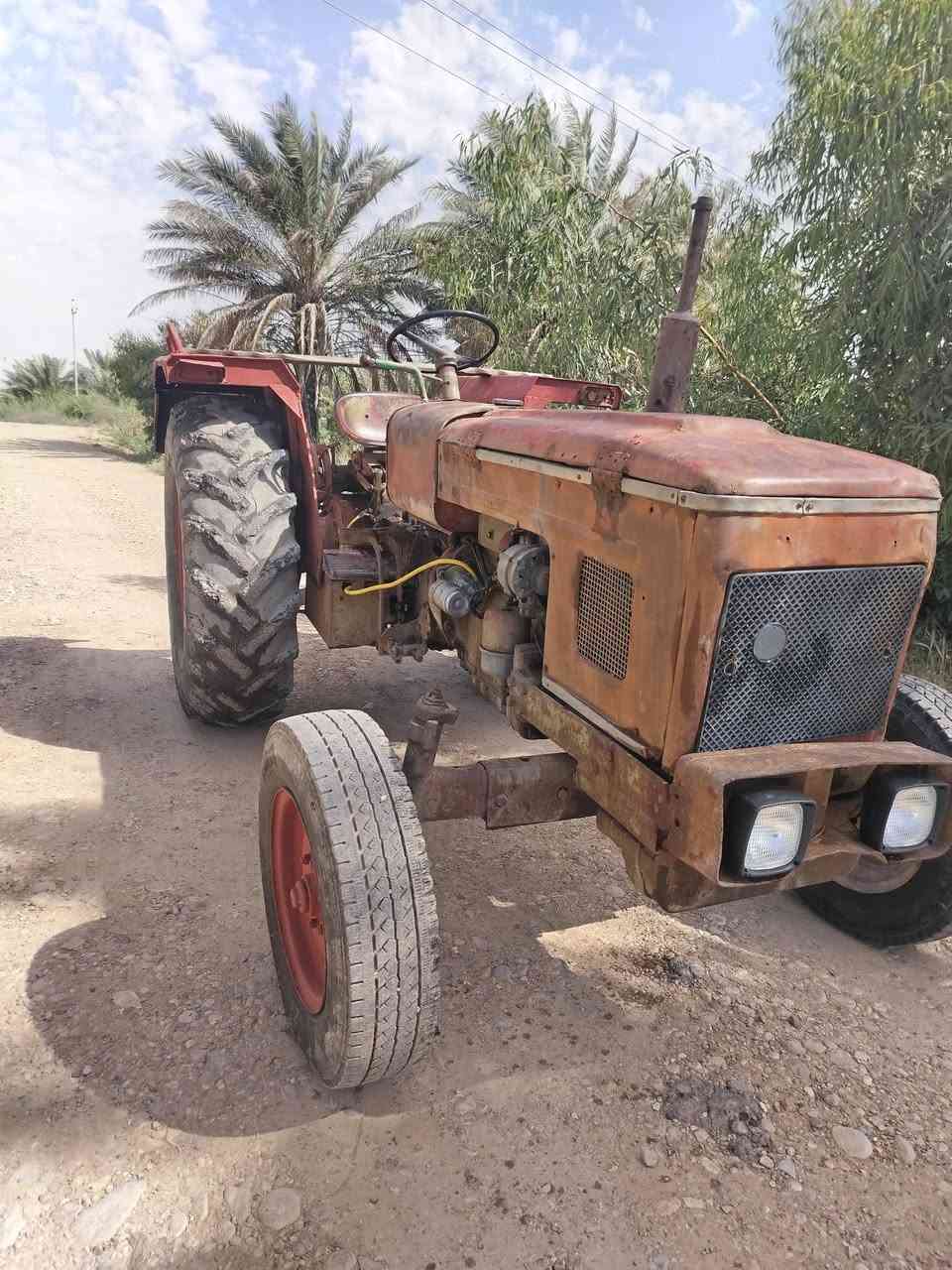 سلام عليكم ماكينه عنتر البيع مديل 87 ماكينه جاهز باور  ستيرن هودرليك، جاهز  محرك مكفول مكان ديالي كنعان نتصال علا هاذ رقم ***********
