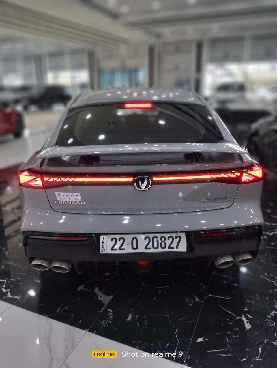 UNI.V يونڤي 
سنة الطراز 2026... سعر الكاش داخل عروض راس السنة ولفترة محدودة اما الاقساط تتوفر بدون كفيل  
الاداء 
محرك 2000 توربو يقبل البنزين العادي+قوة الحصان 233+العزم 390+ناقل حركة 8 سرعات +وضعيات القيادة رياضي عادي اقتصادي ذكي +حجم خزان الوقود 51L+حجم الويل 18R+نضام دفع العجلات 2w
المواصفات 
كامرة محيطية 360 درجه +كامرة امامية تحديد مسار +رادار امامي توقف ذاتي +حساسات امامية وخلفية +بانوراما بدون فتحة +شاحن لاسلكي+اضائة داخلية 64 لون +مرايا الابواب مع مؤشر +جناح خلفي كهربائي+شاشة 10.25 انج +دبل اكزوز حقيقي صوت رياضي مع تفعيل القيادة الرياضية 
شركة شانجان الفرع الرئيسي مجاور محطة وقود شواطئ دجله 
للاستفسار:*********** مستشار مبيعات شركة شانجان حذيفة الشمري
