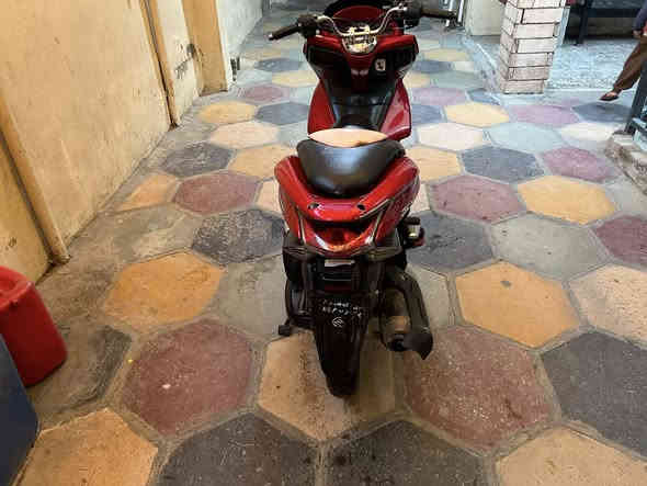 ***********
قيم بل يرضي بي الله وخذه
