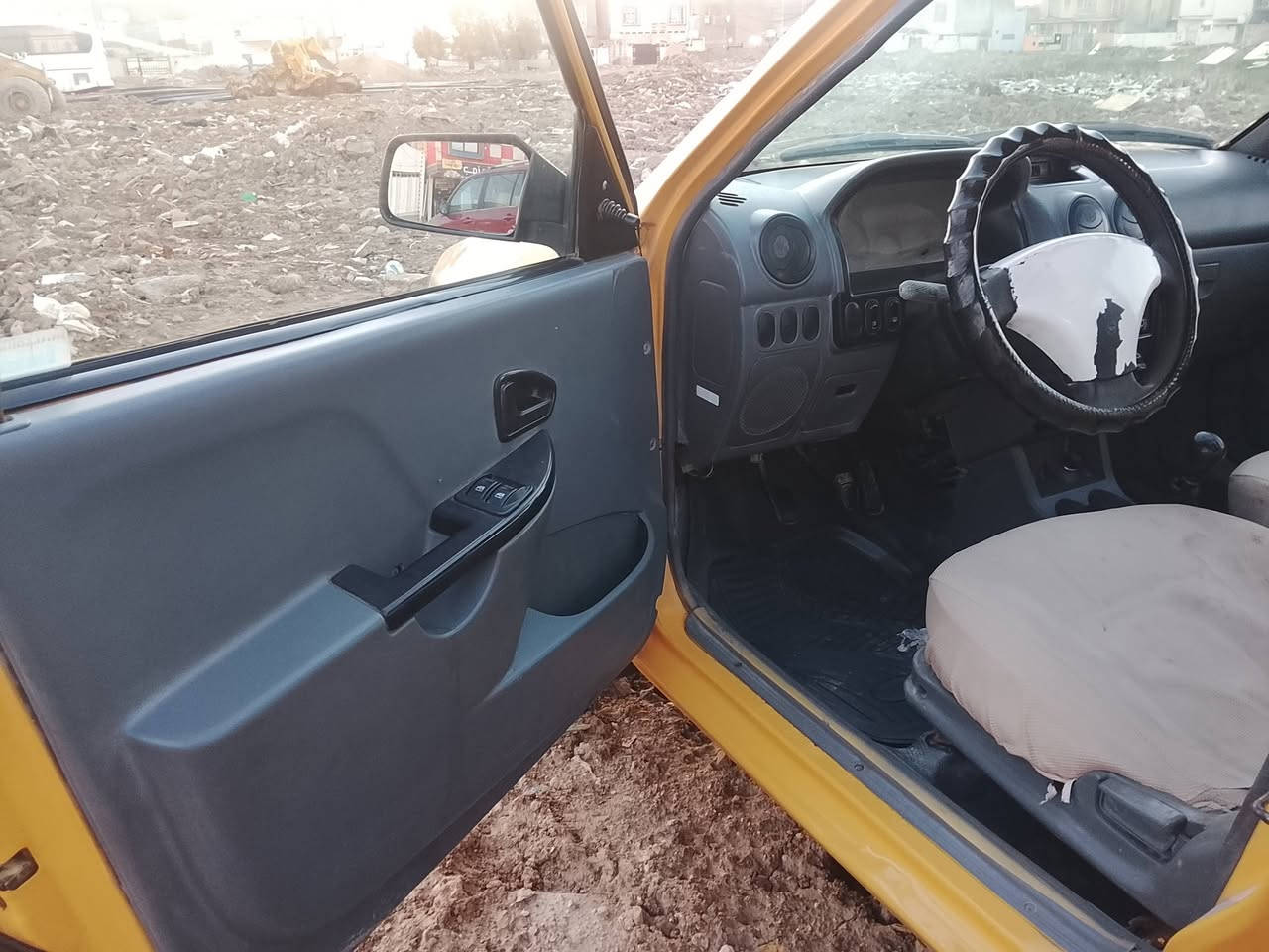 السلام عليكم سايبا موديل 2015 بسمي ستوني مداورهه مصفره من كلشي سنويه ل2029
سياره حلوه وجاهزة ونضيفه بيهه دوس ملكوطات وجاملغ امامي مرشوش
مكانها ديوانيه
السعر 29
للاستفسار الاتصال على الرقم 
***********
