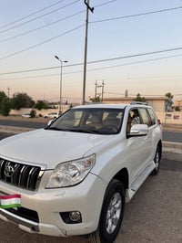 برادو للبيع موديل ٢٠١٣ محرك ٤ سلندر سيارة نضيف بدون صبغ ماشسة ٢٢٠كم  س...