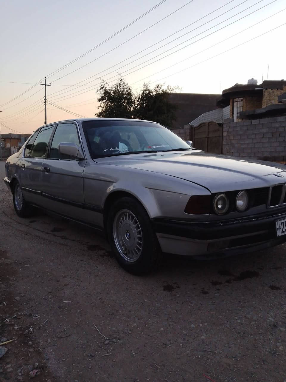 بي ام 735 كير عادي مديل 92 رقم دولي كير محرك مكفول تخم تاير جديد شديتة  فيت بم نوزلات بلكات كلة جديد 
فتحة شغالة بيها صالنصة رياضي مضخم صوت سيارة جاهزة من كلشي سعرها 36
مكاني بغداد الامين ***********
***********وتساب
