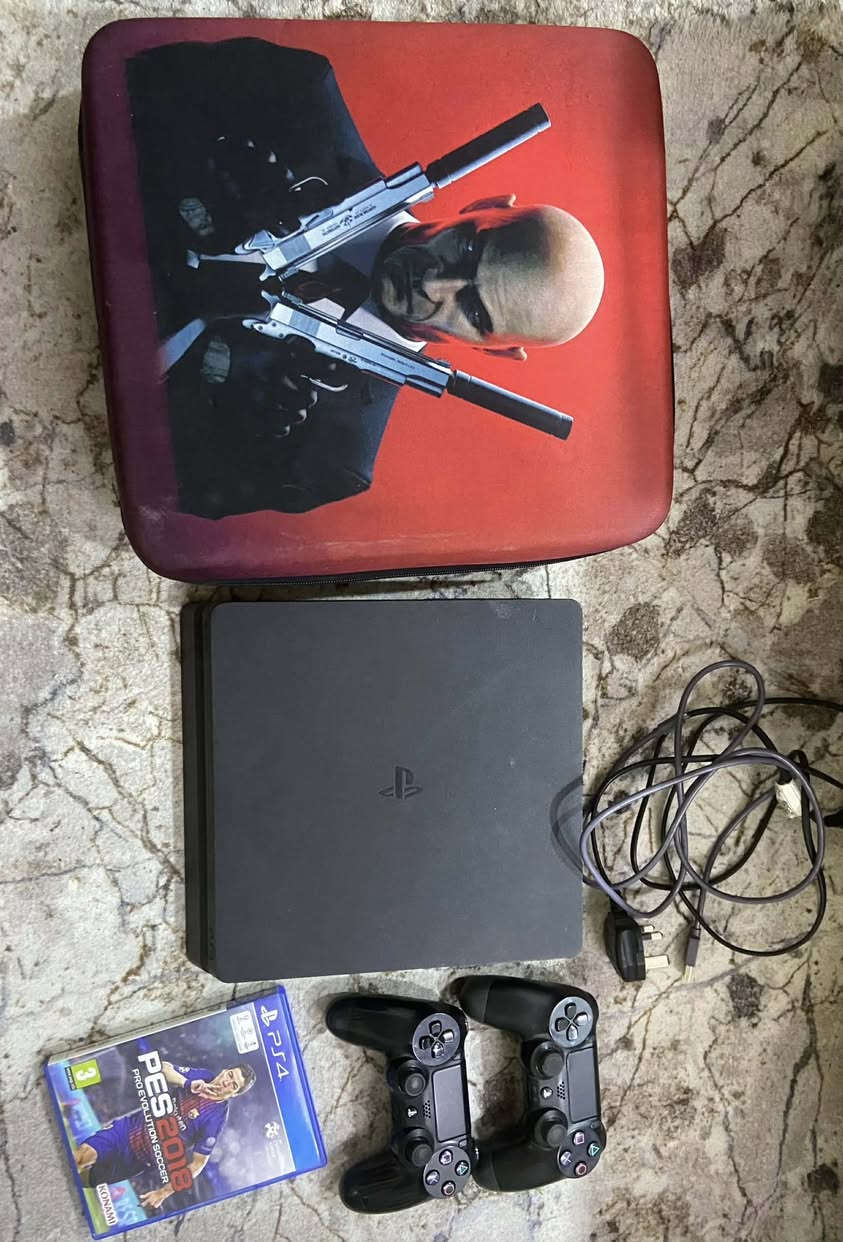 بيع سريع حبايب 🌺🩷
واتقوا الله بيه لطفاً 🌺🩷🩷

نظافه ١٠٠٪؜ بس من الفرحه وكع وهذه كفر انفطر 
سويته بالاصق موضحح 

بيع عالفحصصص شرط الشغل والفحص🩷
تفاصيل 

بلي 4 سلم / ما مفتوح شرط الفحص 

مهكر يعني مليان العاب 🌺🌺🌺🩷
هارد 500
يدات ثنين اصليات 
واير بور + HD
وياه سستم اللعاب بداخله
الجهاز كلش نظيف  
جنطه ويا الجهاز 
قرص pes 2018 
نظيف شرط الفحص 
ينباع وحده مو مشكله 

المهم كل هاي الالعاب والقرص واليدات والجنطه هديه 
كلهم ب٣٠٠ الف واصلك ومليون عافيةةة 
جايتكم العطله بالله يعلگ ومتحصلون 

دمتم بخير وعافيةةة 🩷🌺
صعدولي المنشور لطفاً منكم اكيد 🩷🌺


**إذا كنت صاحب هذا الإعلان وتريد حذفه لأي سبب، رجاءا أرسل رسالة إلى الدعم الفني**