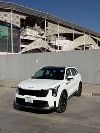 سورينتو 2025 فول بانوراما ضمان شركة نم  زيروو ماشية 2000 km فقط ويل 20...
