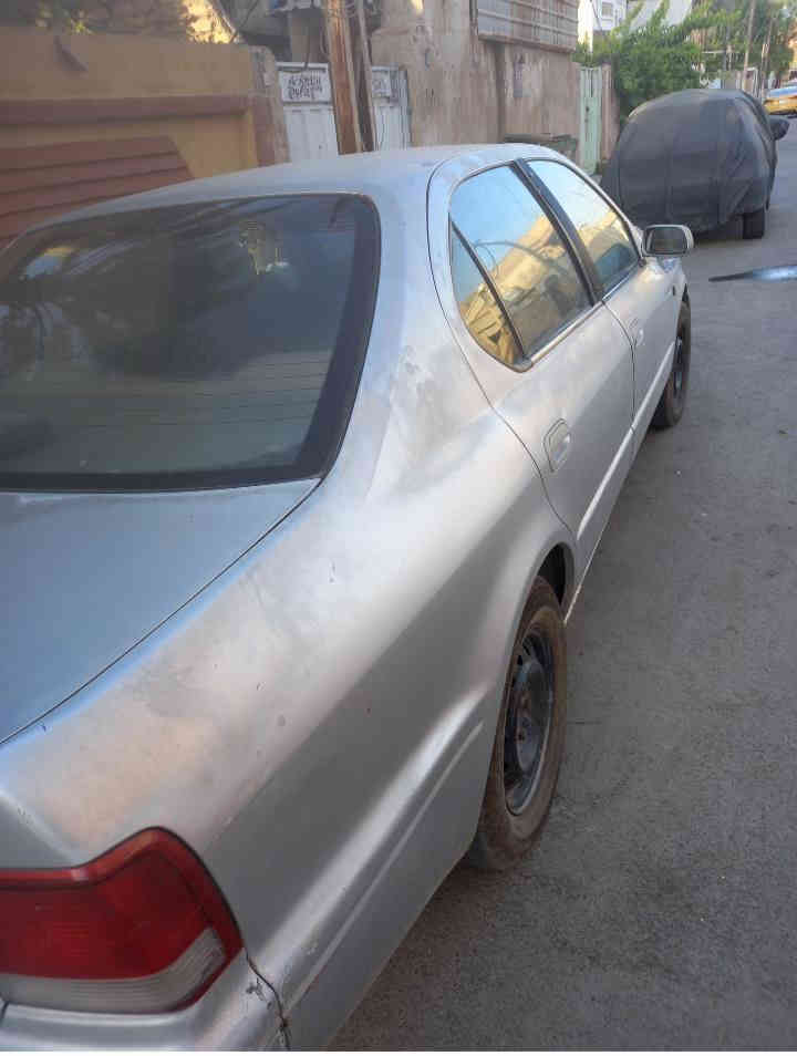 السلام عليكم
تويوتا كامري موديل 1995اللون رصاصي فضي (جارد) الرقم نجف مشروع وطني داخلة هزه باسمي السنوية لغاية الشهر السادس سنة 2027 البدن مكفول من اي ضربة قالب شركة عدا طخة بخشم الجاملغ الأيسر مصلح على البارد المحرك ابو الكف الكير اوتوماتيك رياضي تبريد ياباني بلادي سنتر لوك جام كهربائي أبواب ريمونت إشارة ترحيب كهربائيات كاملة صدر أمامي خلفي جديد تخم تاير مع الويلات بلادي شركة دوشمة جديدة السعر 40 بغداد حسينية الراشدية
 ابو ياسر
***********
*********** واتساب
