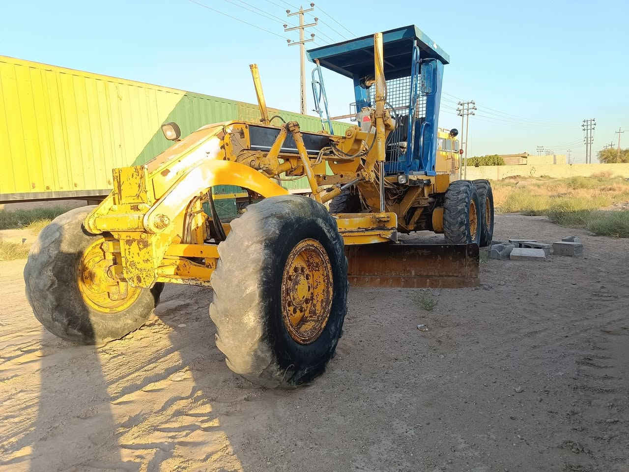 السلام عليكم 
للبيع او مراوس سياره حديثه 
كريدر كتر
موديل 2000 مسجله 2009
محرك 6 حجم 938 / 120 H
كير اتو ماتيك 
شاصي مكفول 
رقم منفيست بغداد مدفوع كمرك

السعر 230 $ وبيه مجال للشراي

معرض العراق لبيع السيارات والآليات الثقيلة 
الانبار ـ الفلوجه معارض الخط السريع 
*********** - ***********
