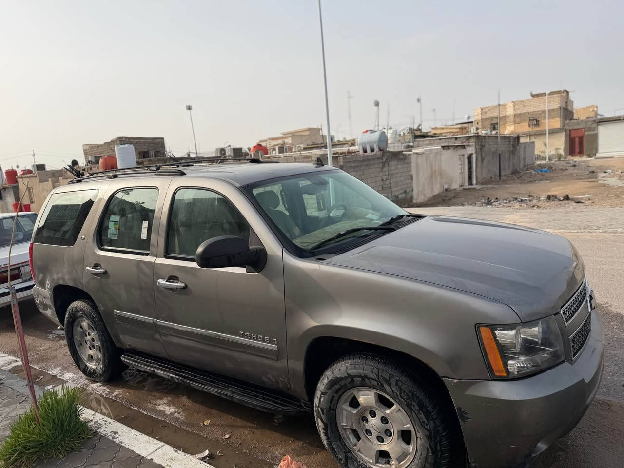 تاهو 2007 بتره فول عده الفتحة السياره بدون اي نقص محرك كير تبريد كهربائيات شاشة كامره خلفيه شرط الفحص السياره بدون ضربه فقط ارباع البيبان الجوه  انصبغت اثر جراد السياره رقم بصره راعية بلبصرة تحويل ثاني يوم السياره للبيع او المراوس 
*********** البصرة, العراق
