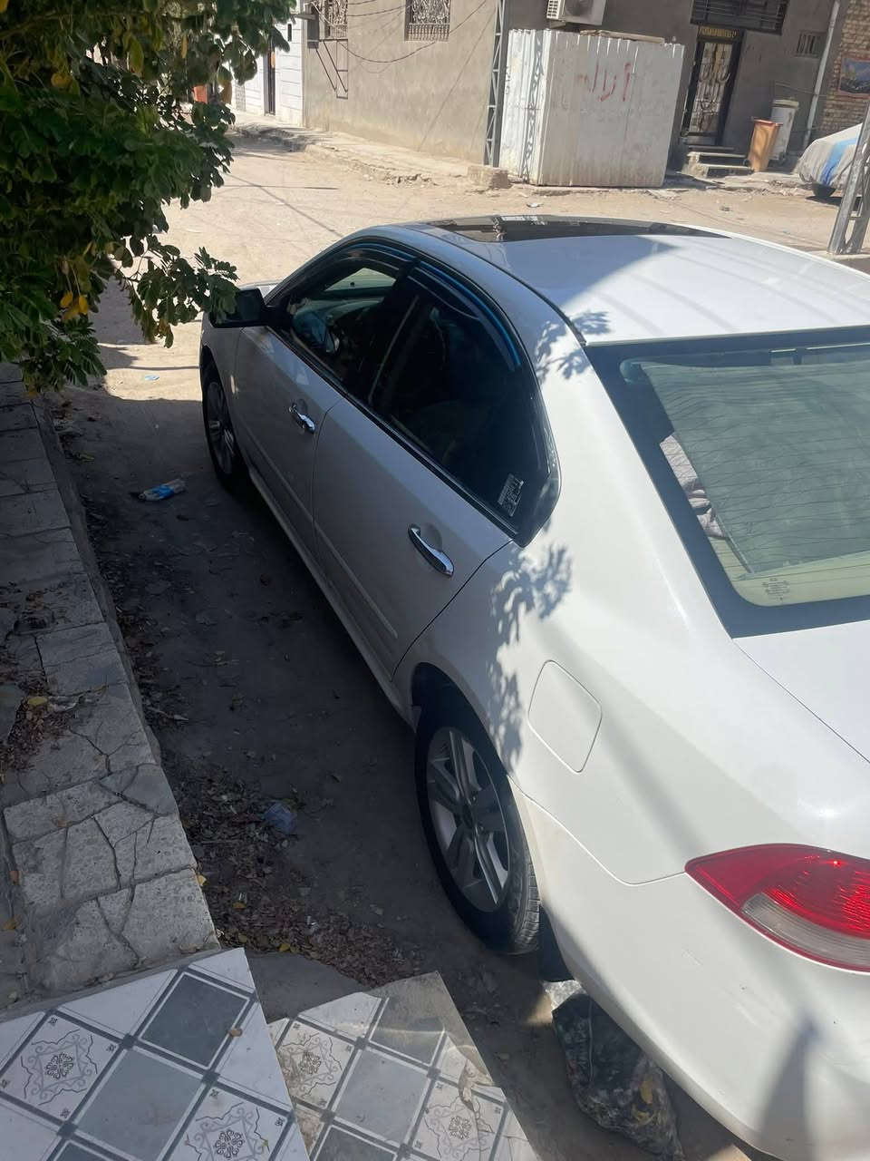 السلام عليكم كيا اوبتما موديل 2010 وارد خليجي
السياره جاملغ  الخلفيه صبغ 
كفاله كير مكينه
السياره بسمي تحويل مباشر 
فول مواصفات عده البصمه 
السعر115 وبيه مجال للستفسار  الديوانية ///***********
