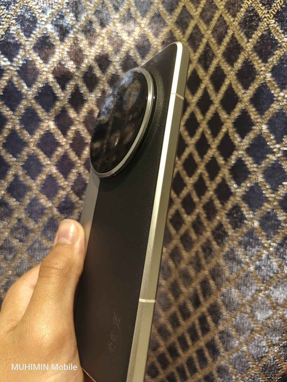 السلام عليكم
للبيع او المراوس 
 15 الترا ذاكرة 512 نضافه 100 كامل ملحقات
نسبة البطارية 100 عدد الدورات 53 
السعر 1150 قفل 
العنوان بغداد الدورة ابو طيارة
***********
