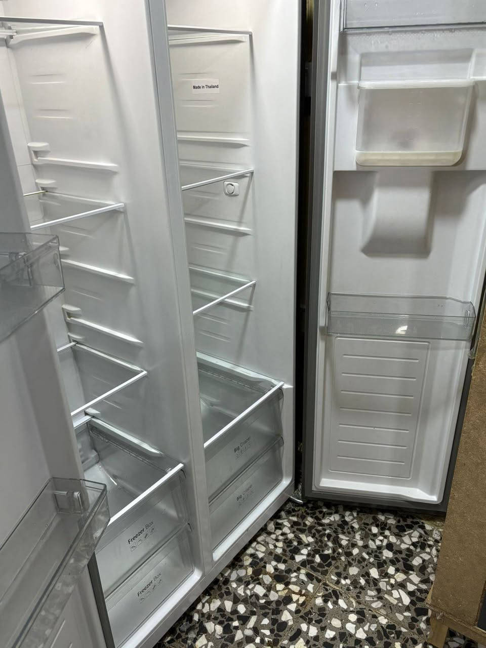 للبيع استعمال 3اشهر البيع بسبب الانتقال ماخذينها بمليون ونص بغداد مدينة ***********
