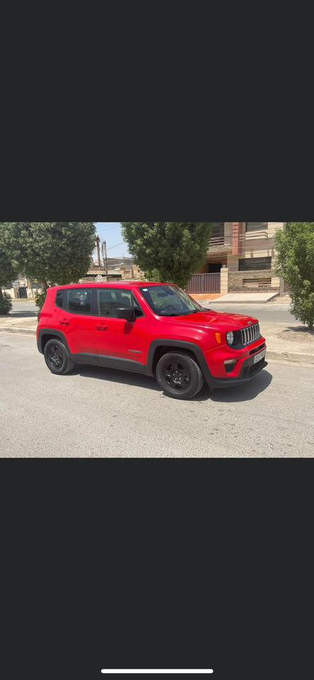 جيب رينيجيد 2020 مكفوله
وحادثها خفيف مثل ما موضح وراجع عالبارد 
ماشيه 59 
مكاني حي اور 
سعر 128$ 
*********** تشرفونا وبيني وبينكم الفحص شاهد على ذكرت
