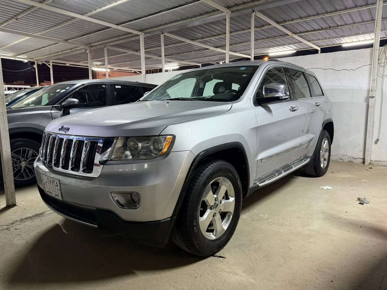 السلام عليكم
اخوان
عدي جميع انواع السيارات
يرهم بيع مراوس
*********** وتساب اتصال 
متواجد ع نت
