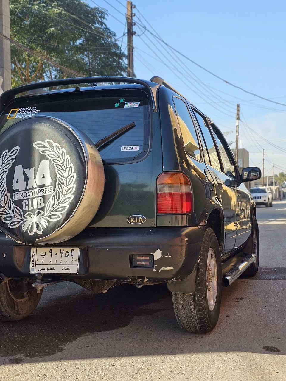 سلام عليكم
للبيع فقط (بدون مراوس):
كيا سبورتاج موديل 1994
اللون: زيتوني
المحرك: 2000  بلادي
الكير: أوتوماتيك
كفالة عامة
تايرات جديدة
السيارة خالية من الغرامات ومصفّرة
رقم بغداد
مشروع وطني – تحويل فوري ثاني يوم
السعر: 48 ورقة وقابل للتفاوض البسيط مكان السيارة بغداد المعامل العماري 
للتواصل على الرقم فقط:
***********
