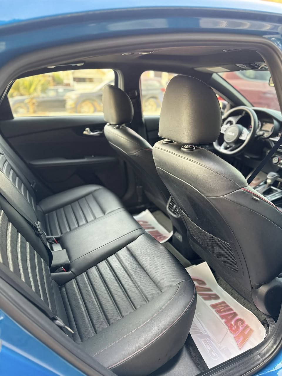 السلام عليكم
فورتي 2023 
Gt مكينه 1600 torbo 
فول مواصفات تدفئة تبريد كشنات 
كشنات ثنين كهرباء 
جلد  شاشه ابل كار بلي ماشيه ٢٧ ميل فتحة سقف رادار امامي خلفي ويل ١٨ لايت ٣ عدسات 
مزوده السياره من انريكا صالنصات سوبر هدرز برمجة صبغ قطعتين بدون لغد بدون شواصي فقط ايرباك استيرن راجع سستم بلادي شغال 
تعميرها كله شركه السعر ١٦٥ $ وبيها مجال حك الجيه للأستفسار ***********
