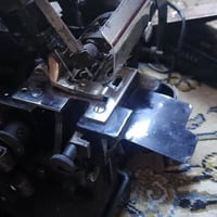 مكينه اوفر البيع سعر 90الف مكاني بغداد مدينت الصدر رقمي بي بس واتساب 0...