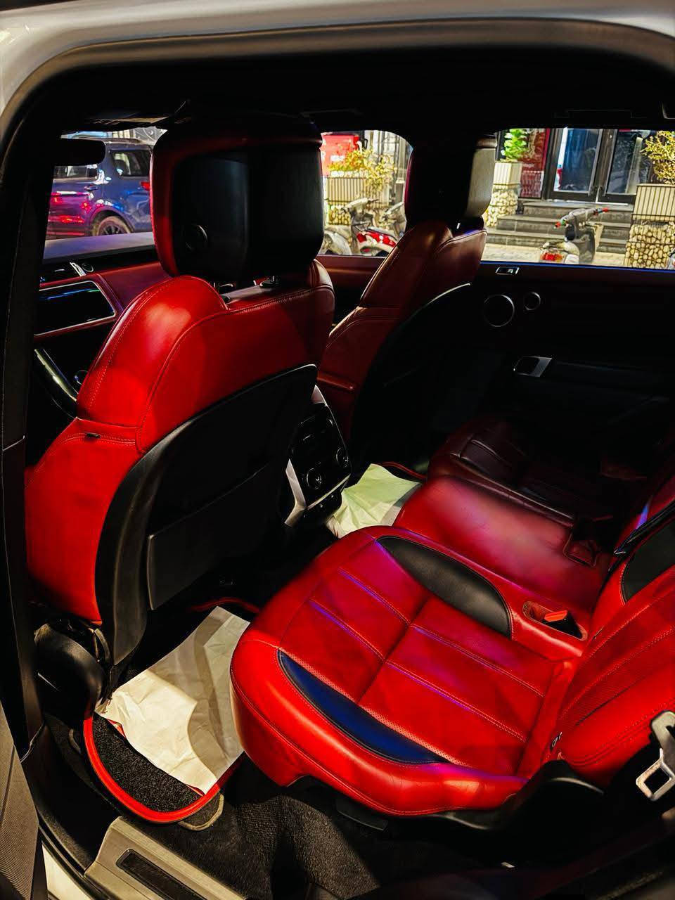 السلام عليكم رانج روفر 2018 وكاله
مكفوله كفاله عامه 
6 سلندر سوبر جارج
HSE Dynamic
فول مواصفات داخل احمر بيبان شفط 
الوان متغيره سياره مالك واحد من هيه وزيرو جديده جداً رقم بغداد باسمي كير ومكينه مكفولات مامفتوح على وضع الشركه 
ماشيه 88 الف كيلو متر


**إذا كنت صاحب هذا الإعلان وتريد حذفه لأي سبب، رجاءا أرسل رسالة إلى الدعم الفني**