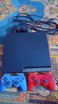 ابلي٣جديد مستخدم أسبوع وية ٣جوستكات و بي ٨العب السعر 130قفل التواصل عل...