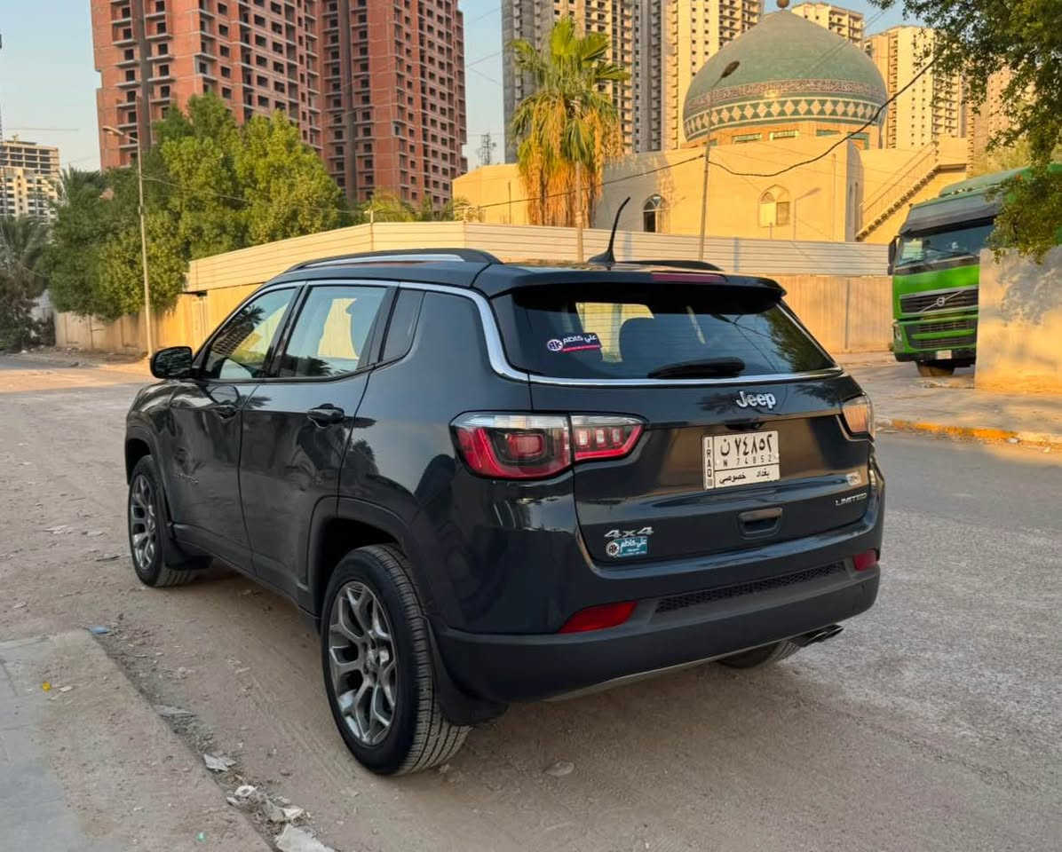 مكلف بالنشر للبيع السعر 94 ورقه
للاتصال ***********
جيب كومباس موديل 2018 Limited
رقم بغداد تحويل مباشر 
محرك 4سلندر2400 محرك وكير مكفولات 
فول مواصفات 
تبريد قطعتين
ماشيه 73 الف كيلو
الصدر الأمامي وسط
بصمه .بانوراما. تشغيل عن بعد .
كشن جلد كهرباء .فور ويل
شاشه كبيره .كاميرا. تدفئه وتبريد بالكشنات والاستيرن
وارد امريكي حادثها جاملغ الامامي الايمن نفسه مصلح مصبوغ نصه والباقي مكفول من الصبغ صورة السونار مرفوقه ويا الصور
المكان بغداد البنوك بغداد, العراق
