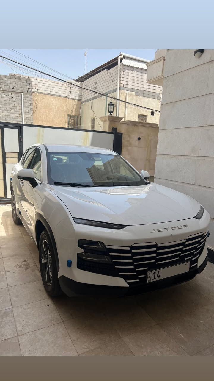 جيتور داشنك 2026
ماشيه 2700 
رقم بصرة 
السعر 23.500

 السيارة ع وضع الشركة مكفولة
 بيها طخه الصغيره بل دعاميه وهذا شخط 

العنوان . البصرة ***********
