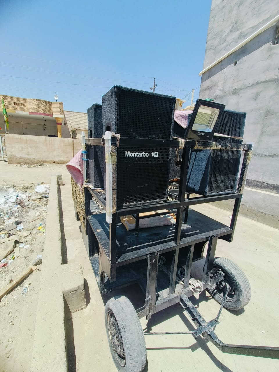 السلام عليكم
عرباين موكب عدد 2 تفصال مضبوط واحسن بلحقيقه تجي وتشوف بعينك سعر الوحده 550 مكاني البصرة - القرنة - حي البتول
***********
