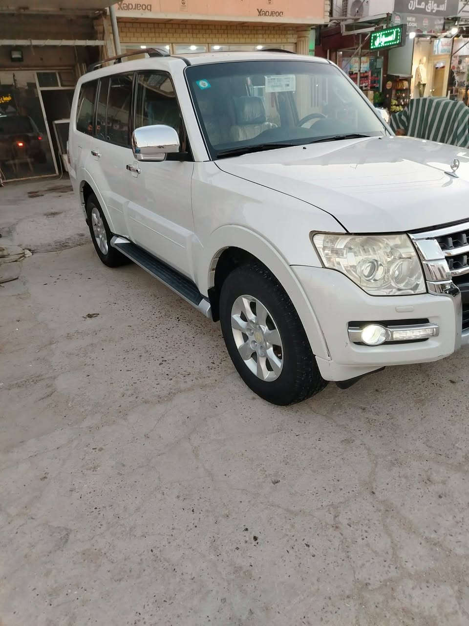 سلام عليكم باجيرو 2015 مكفوله كفاله عامه حتى الدعاميات بأسمي تحويل ثاني يوم ماشيه 92 حقيقي السياره جديده بمعنى الكلمة ومامتعوبه جاهزه ماعايزه شي مكان السياره بابل الحله الشراي يتصل الرقم *********** مكلف بالنشر رجاءََ
