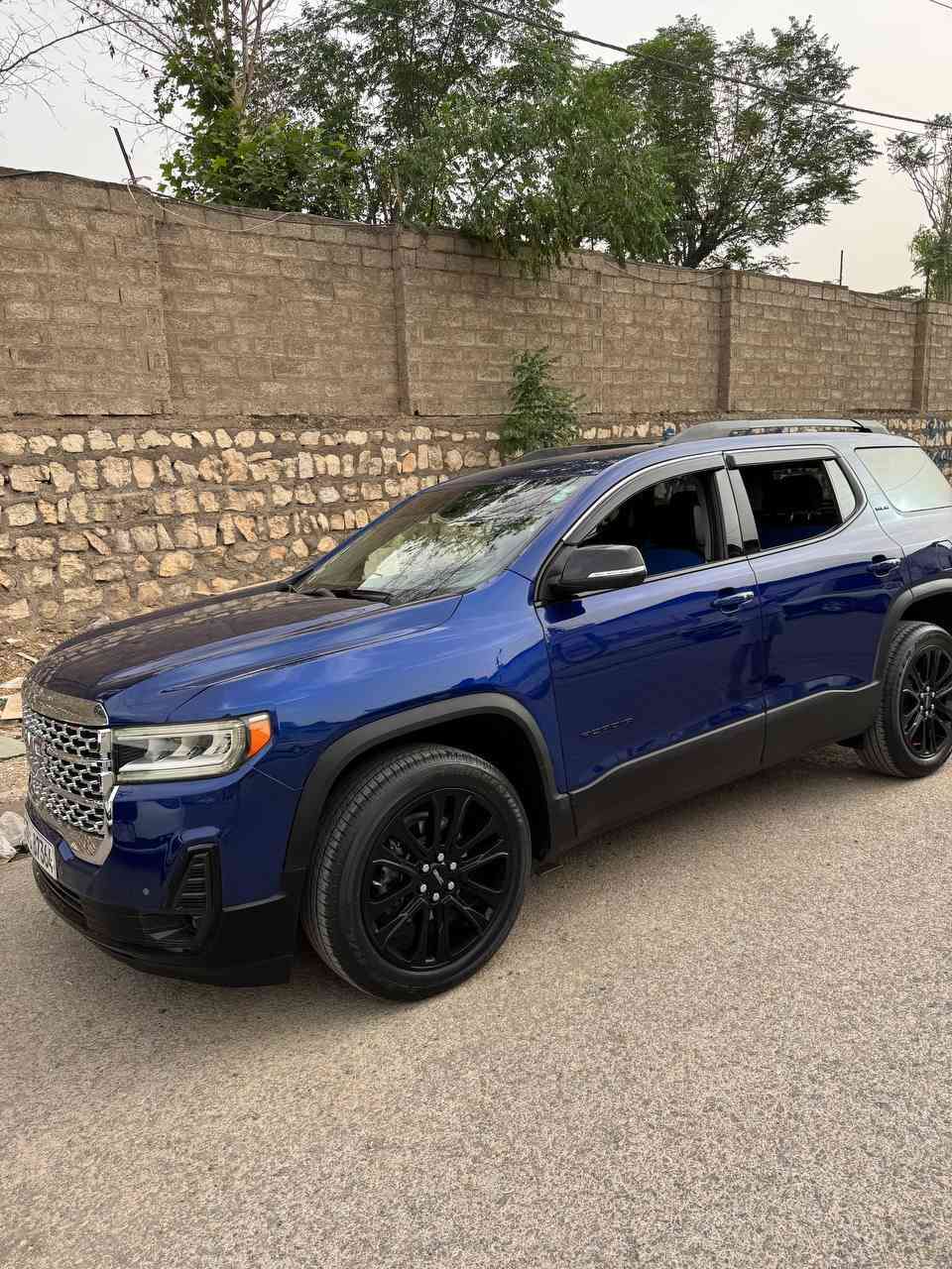 السلام عليكم
‏ GMC Acadia 2023 SLT

( دخول جديد ) ماشية 32

فول مواصفات للأخير عدا الفتحة  

٧ راكب - ٣ قطع تبريد

محرگ 2000 تيربو  

‏‎فور ويل(AWD) - كشنات جلد - تشغيل عن بعد

- نقاط عمياء - رادارات (360) امامي خلفي جانبي - 

صندوق كهرباء ( ويفتح بالرجل ايضا ) - سستم صوت (bose) - - تدفئة كشنات - كشنات كهرباء

‏‎تحديد مسار - اوتو ستوب - توقف ذاتي عند الاقتراب من السيارات - قفل تلقائي - مراية تعتيم ذاتي + اشاير  - سايد بريك بصمة - فول تحكمات ستيرن - اضاءة العالي اوتو - لايت ٣ عدسات - منظومة زنون بلادي  

‏‎وبعد بيها هواااي مواصفات

 الحادث واضح بالصور 

‏‎سعرها215💵  

‏‎السيارة جديدة بمعنى الكلمة وبالواقع بعد احلى وكل التفاصيل مذكورة بالكامل اي استفسار ثاني هذا رقم***********

مكانها بالديوانية
