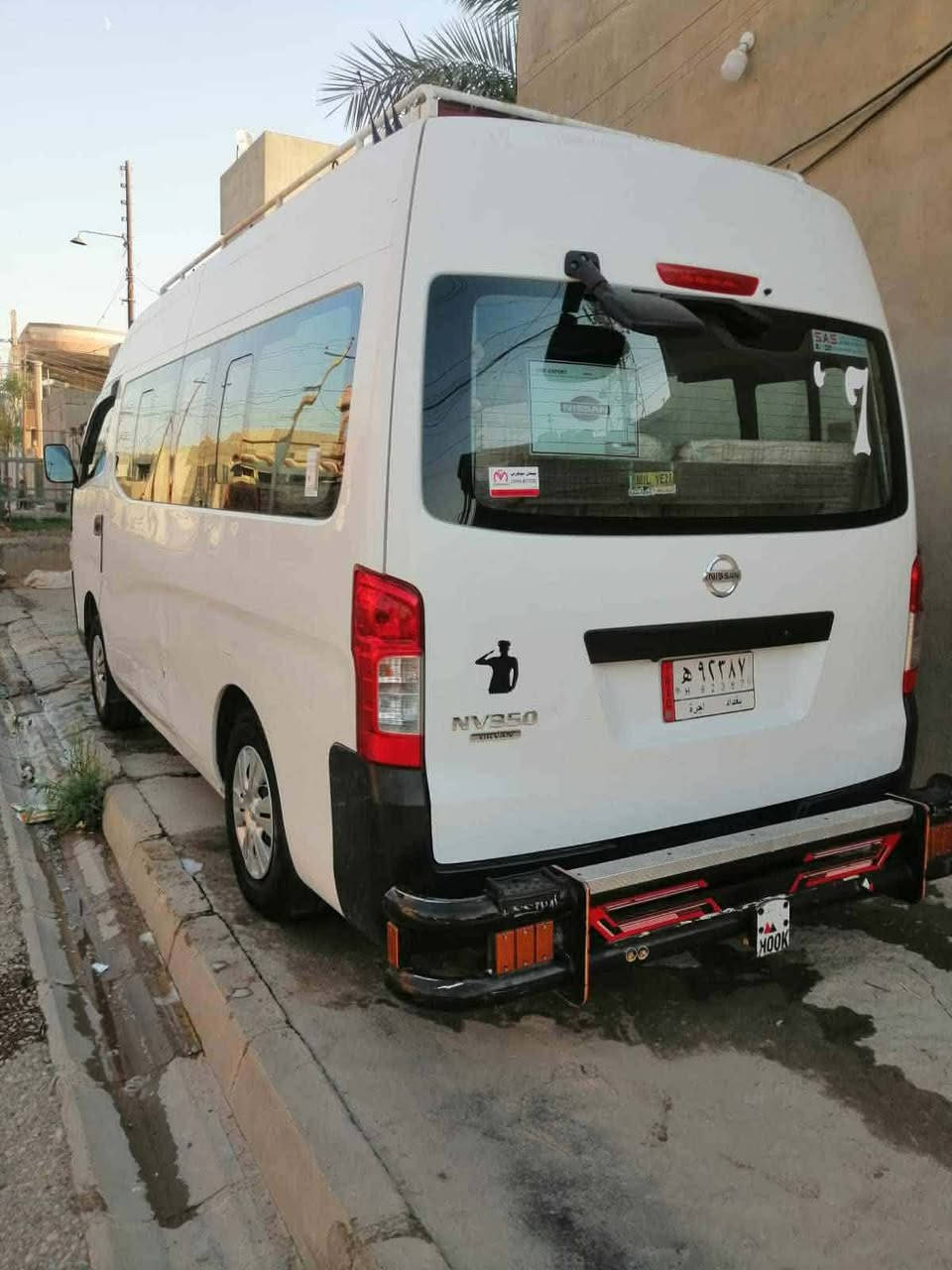 سلام عليكم باص نيسان اورفان 2016 سياره جديده بيها بصفحا الطويله طخه بصيطه ولباقي كفاله  تبريد ثلج تخم تاير جديد كير محرك اكسله صدر جديد محوره منظومه غاز 60 لتر للستفسار الاتصال على الرقم ***********
