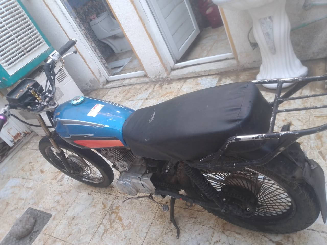 اربعه كير شغاله ربع هندر بس بيهه مشكله بلنمر الثاني وثالث يرحن ويجن وديتهه لفيتر كلي متكلفك ٢٠ الدراجه خير من الله شلعه معدل فصله صوت رعب ضفيرتهه كامله للبيع او للمراوس دراجه جاي طلع بيهه وين ماجان مموكفتني


**إذا كنت صاحب هذا الإعلان وتريد حذفه لأي سبب، رجاءا أرسل رسالة إلى الدعم الفني**