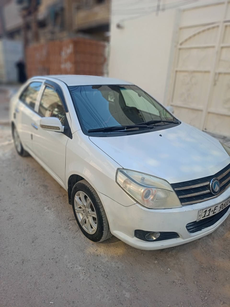 السلام عليكم//جيلي MK 2013 رقم انكليزي باسمي سياره بلاديه محرك كير تبريد تخم تاير كهربائيات على وضع الشركه ماشيه 91 الف بيها ضربه بالصندوك من حاضن السبير موجود السونر بالصور والدشبول مفطر ينراد تبديل/
السعر48$ العنوان بغداد حي اور *********** متوفر وات ساب
