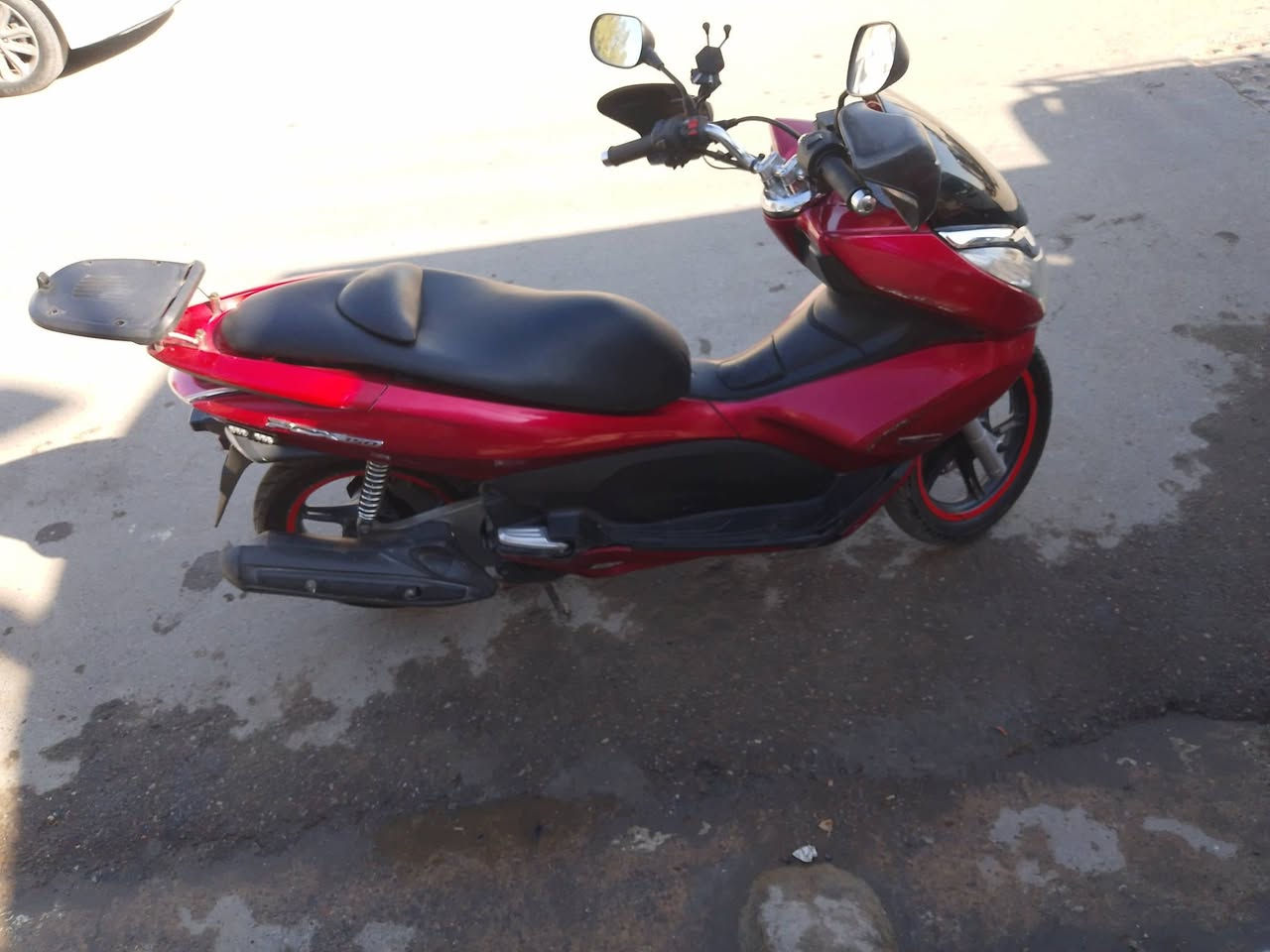 سلام عليكم دراجه جيل الوال دراجه كفاله جيب فيتر وتعال كلبه مكاني الامين مال مشتل السعر 10وبيه مجال حك جيه شراي يخابر ***********
